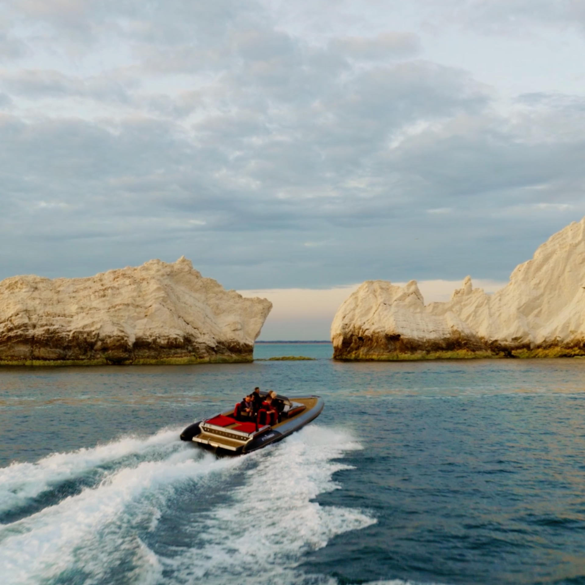 Boat image 2