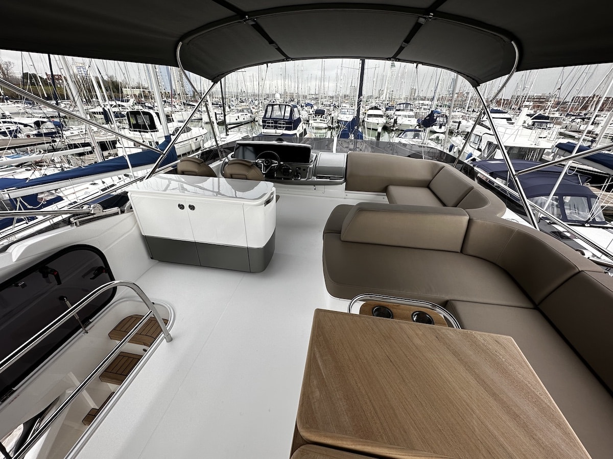Boat image 7